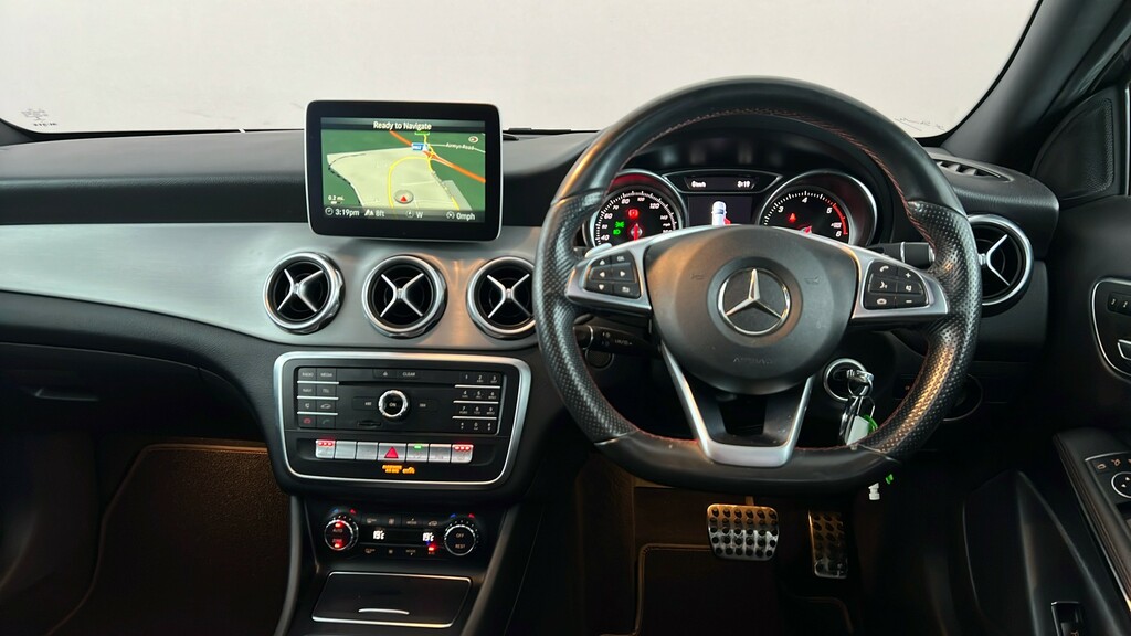Mercedes-Benz GLA Class Suv Black #14
