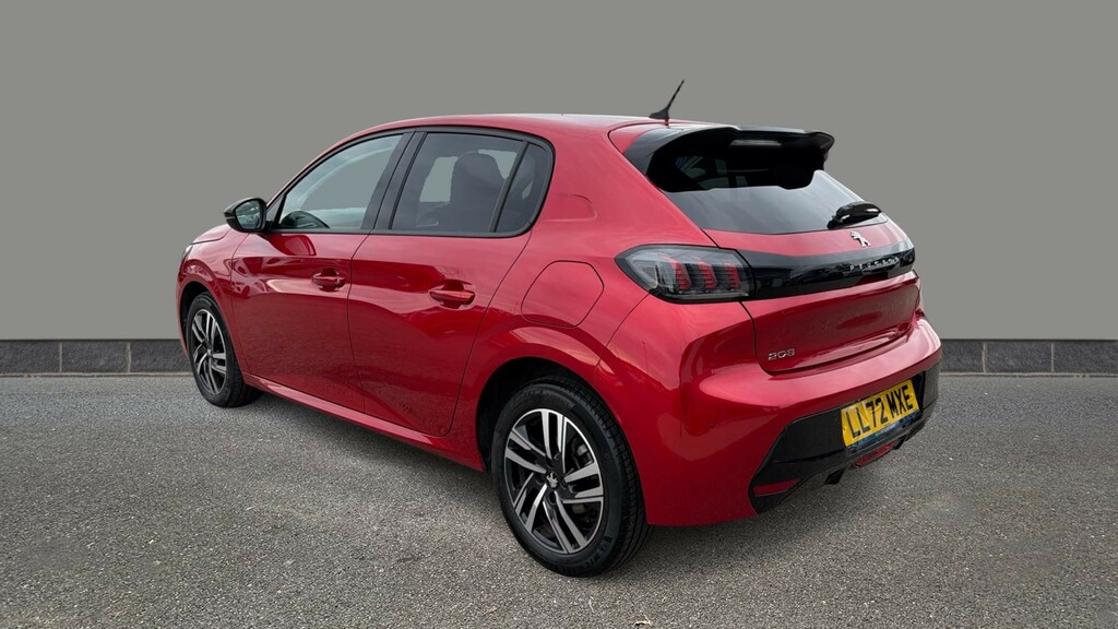 Peugeot 208 1.2 Puretech 130 Allure Premium Eat8 Red #4