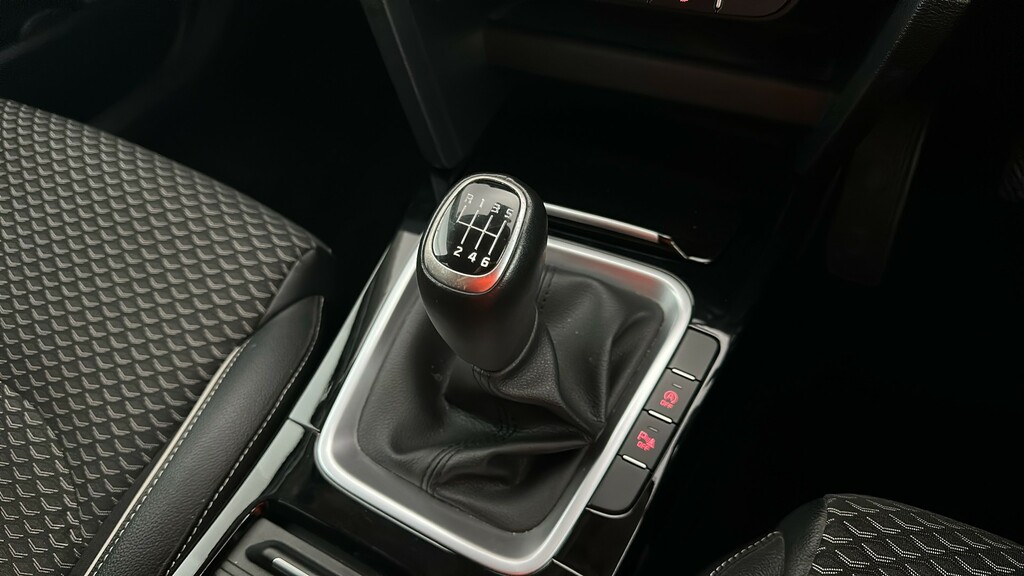 Kia Xceed 1.5 3 Isg 158 Bhp Black #28