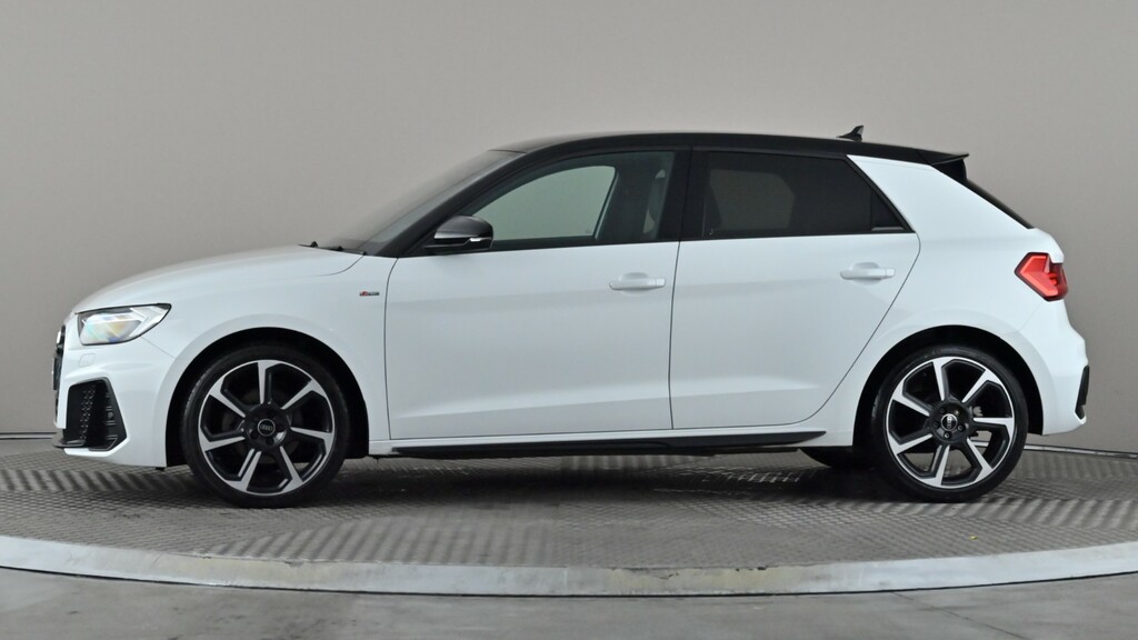 Audi A1 30 Tfsi 110 Black Edition White #3