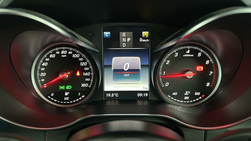 Mercedes-Benz C Class Amg Line Silver #15