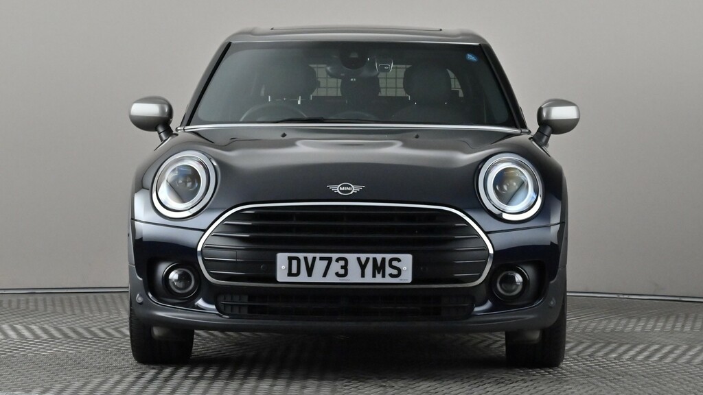 Mini Clubman 1.5 Cooper Exclusive 6Dr Black #2