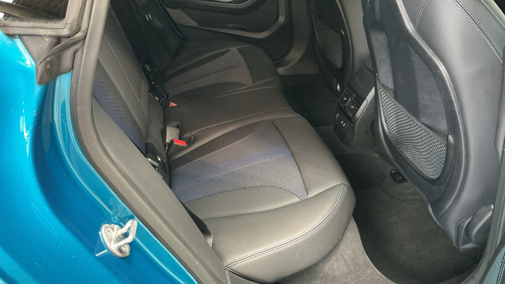 BMW 2 Series 220D M Sport Step #19