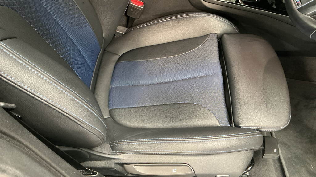 BMW 2 Series 220D M Sport Step #16