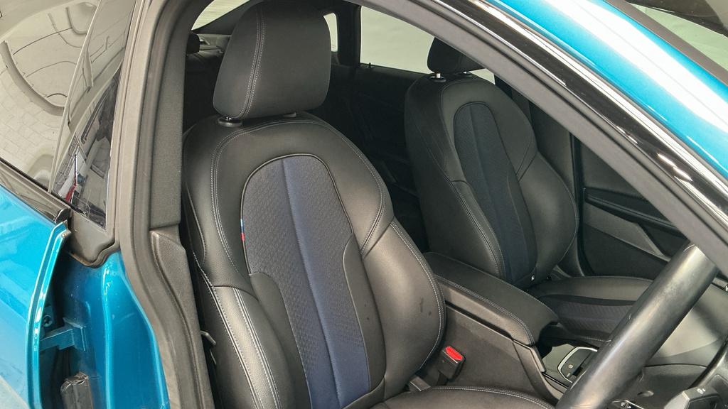 BMW 2 Series 220D M Sport Step #17