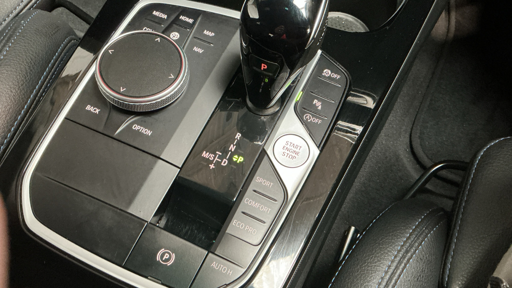 BMW 2 Series 220D M Sport Step #42