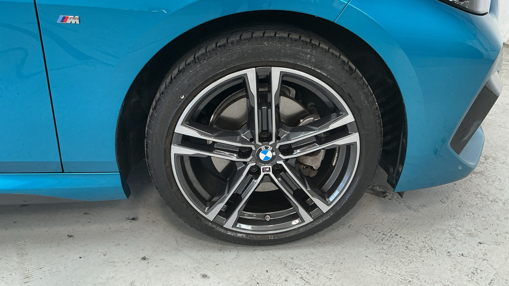 BMW 2 Series 220D M Sport Step #8