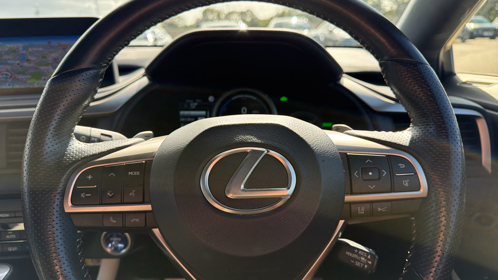 Lexus RX 450H L 3.5 Cvt Premium Pack Red #18