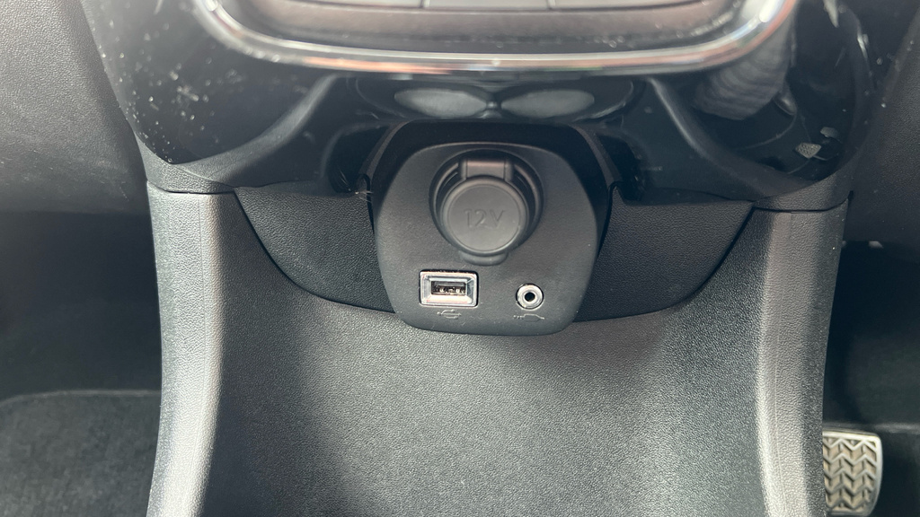 Toyota Aygo 1L X White #20