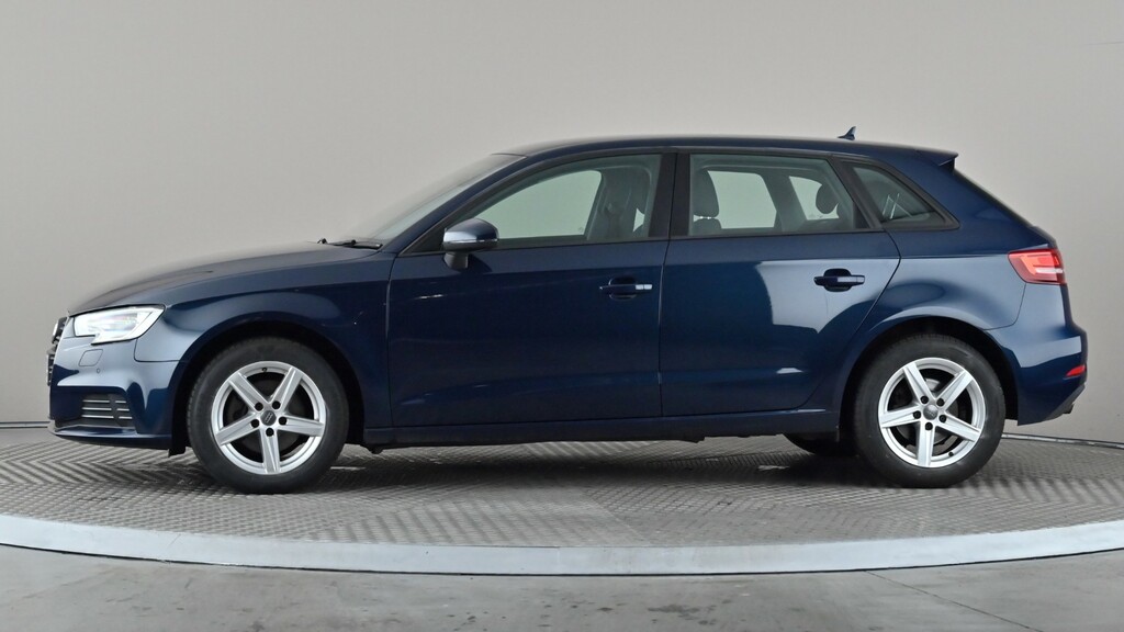 Audi A3 1.0 Tfsi Se Blue #3