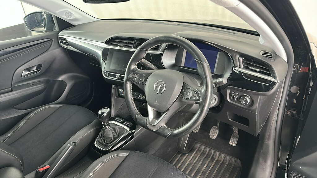 Vauxhall Corsa Corsa Se T Blue #29
