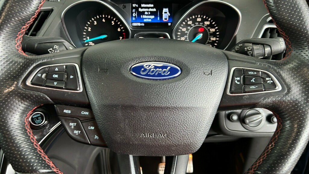 Ford Kuga 2.0 Tdci St-line 2Wd Black #25