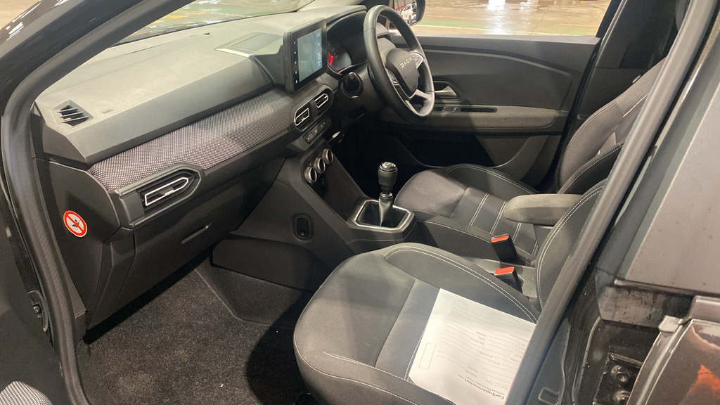 Dacia Jogger 1.0 Tce Expression Black #5