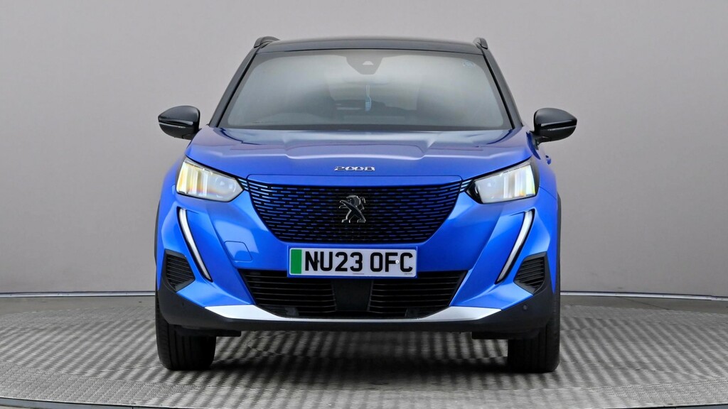 Peugeot e-2008 100Kw Gt 50Kwh Blue #2