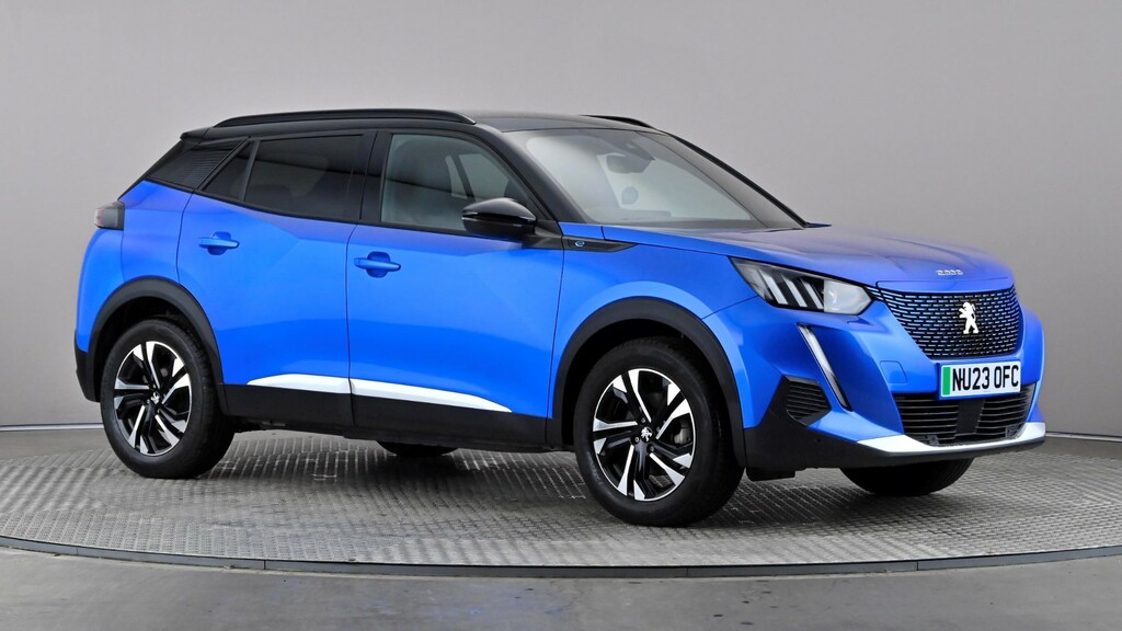 Peugeot e-2008 100Kw Gt 50Kwh Blue