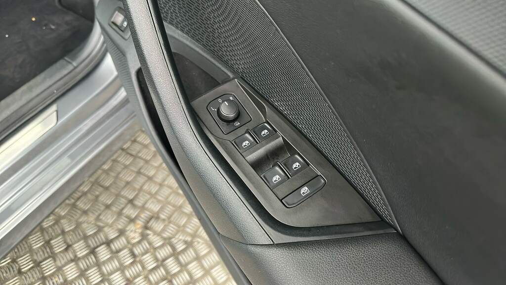 Skoda Octavia 1.0 Tsi Se Technology Blue #34