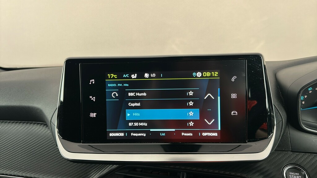 Peugeot e-2008 54Kwh First Edition 156 Grey #24