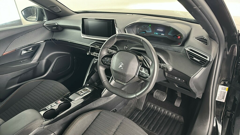 Peugeot e-2008 54Kwh First Edition 156 Grey #30