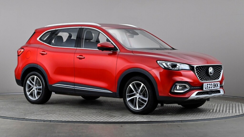MG HS 1.5 T-gdi Phev Excite Red