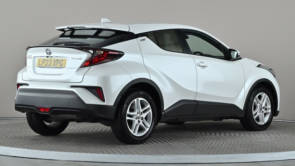 Toyota C-Hr 1.8 Hybrid Icon Cvt White #6