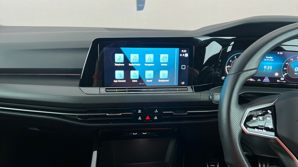 Volkswagen Golf Mk8 Hatchback 5-Dr 2.0Tdi 150Ps R-line Dsg Cli Red #16