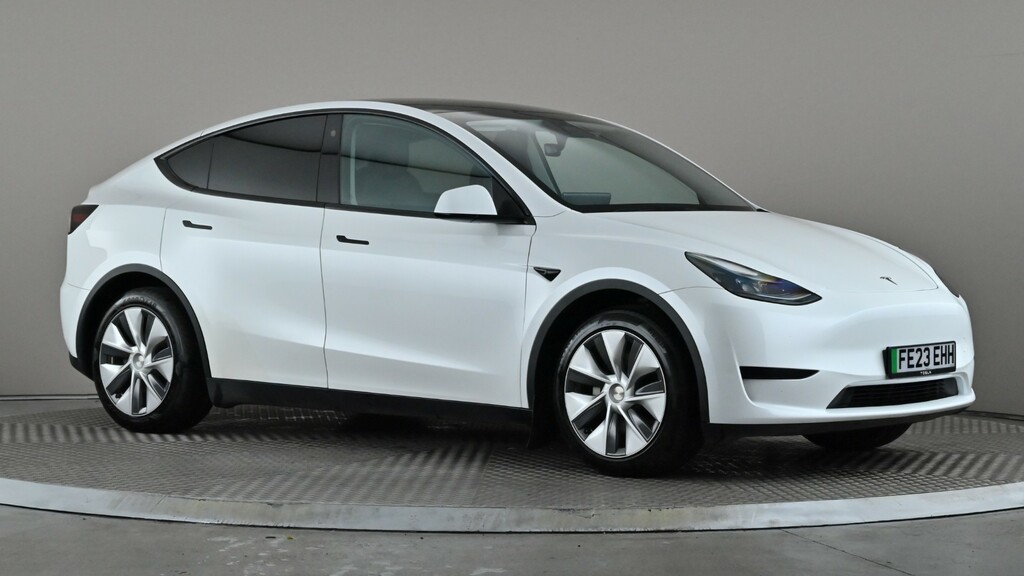 Tesla Model Y Rwd Auto White