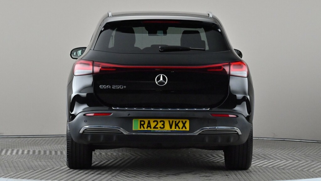 Mercedes-Benz EQA Eqa 250 140Kw Amg Line Premium 70.5Kwh Black #5