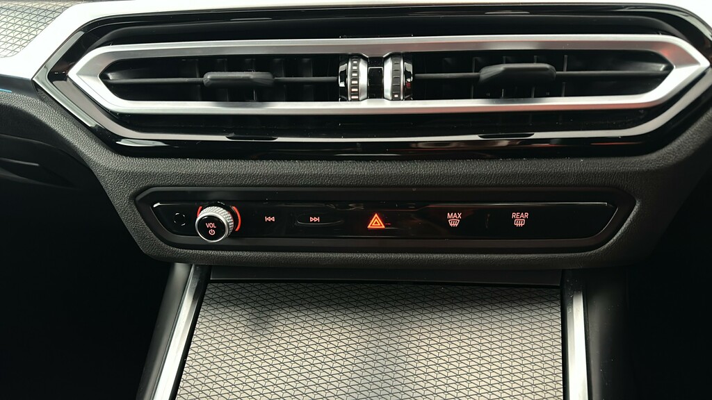 BMW 3 Series Saloon Grey #27