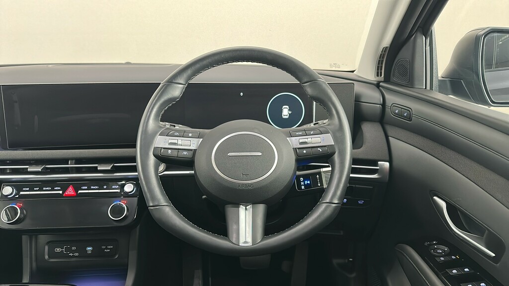 Hyundai Tucson Black Line White #14