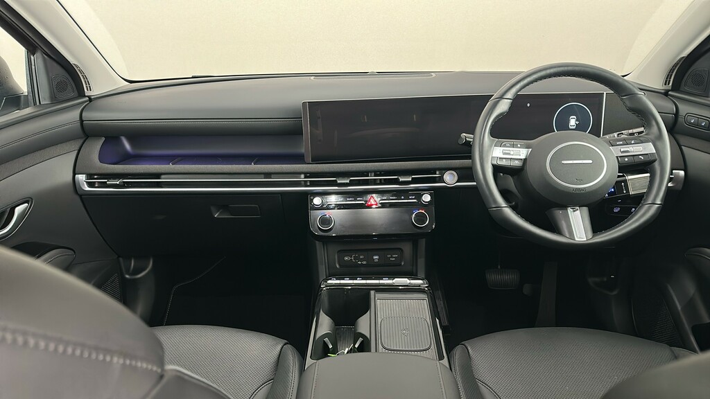 Hyundai Tucson Black Line White #13