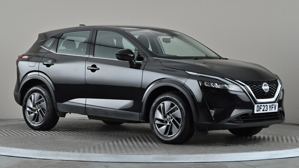 Nissan Qashqai 1.3 Dig-t Mh Acenta Premium Black