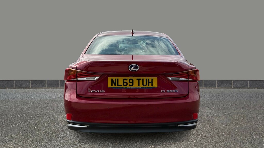 Lexus IS 300H Cvt Red #5