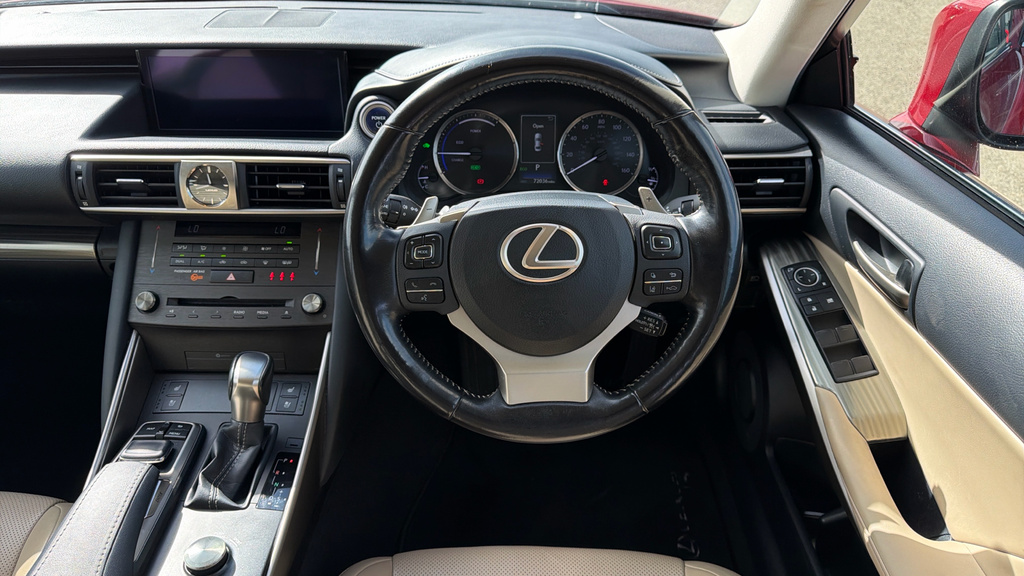 Lexus IS 300H F Sport Silver #18
