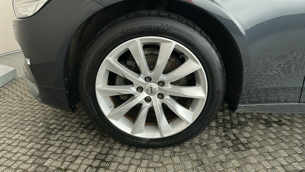 Volvo V90 V90 Momentum D4 White #19