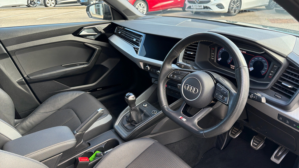 Audi A1 S Line 30 Tfsi 116 Ps S Tronic Black #32