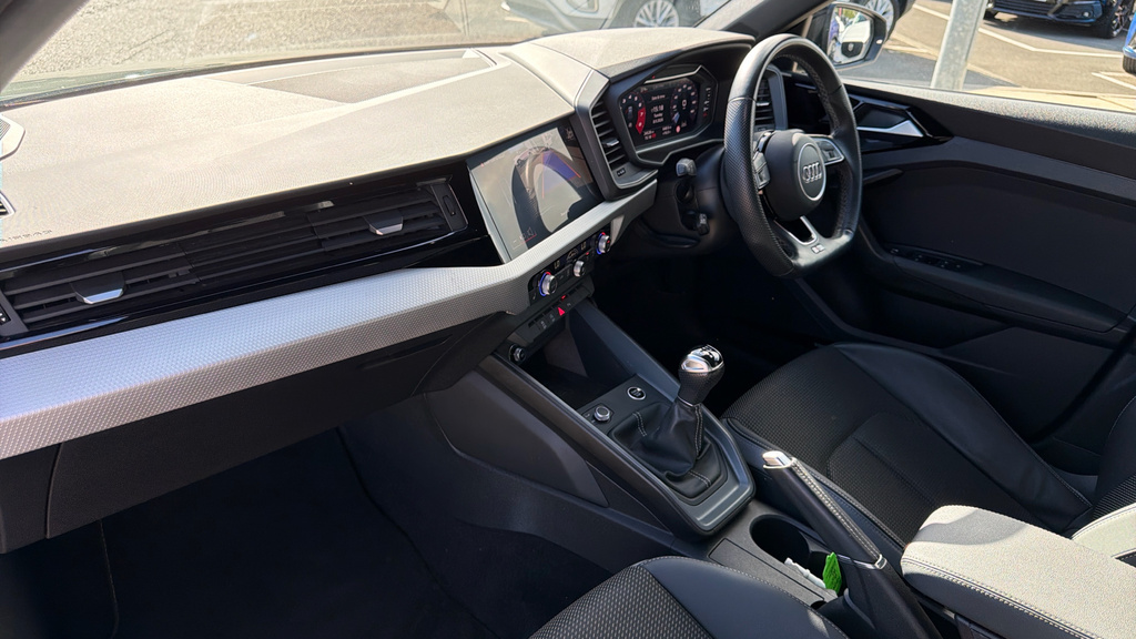 Audi A1 S Line 30 Tfsi 116 Ps S Tronic Black #14