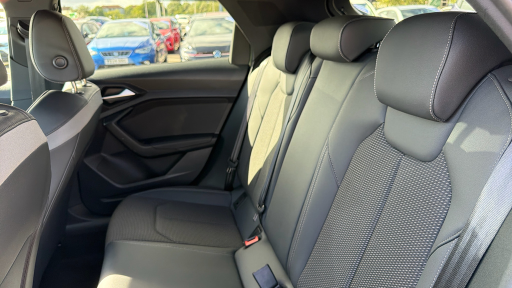 Audi A1 S Line 30 Tfsi 116 Ps S Tronic Black #17