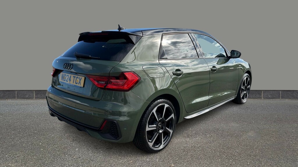 Audi A1 25 Tfsi Black Edition Green #6