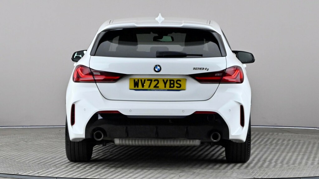 BMW 1 Series 128Ti Step Live Cockpit Professional White #5