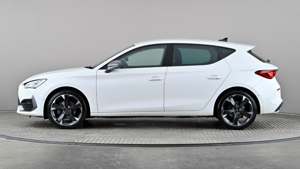 Cupra Leon 1.5 Etsi V1 Dsg White #3