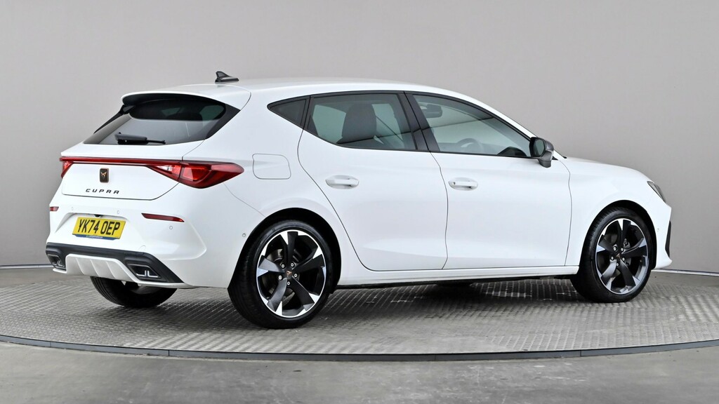 Cupra Leon 1.5 Etsi V1 Dsg White #6