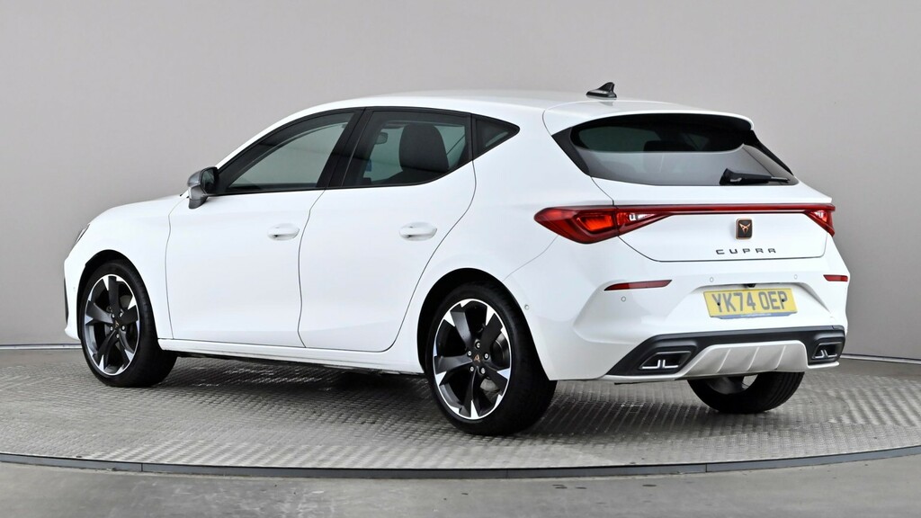 Cupra Leon 1.5 Etsi V1 Dsg White #4