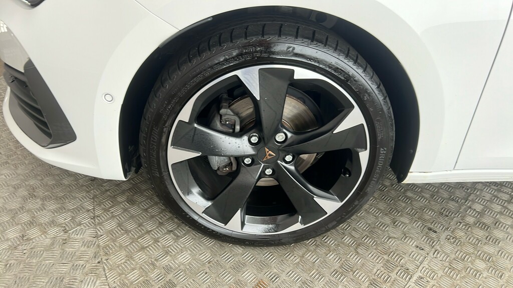 Cupra Leon Estate V1 1.5 Tsi Evo 150Ps 7 Speeddsg Grey #19