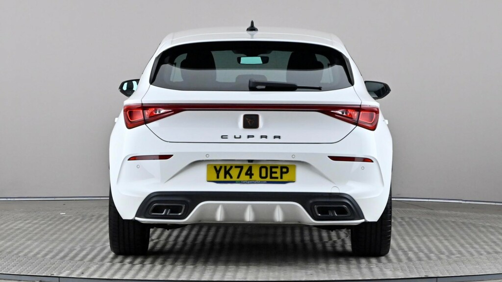 Cupra Leon 1.5 Etsi V1 Dsg White #5