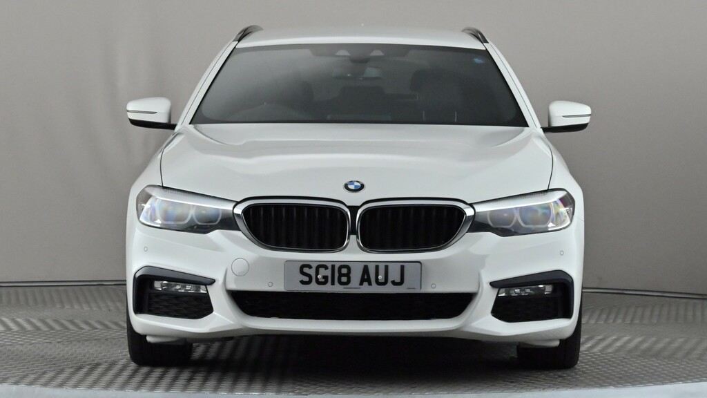 BMW 5 Series 530D Xdrive M Sport White #2