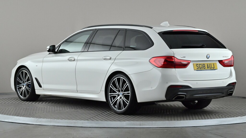 BMW 5 Series 530D Xdrive M Sport White #4