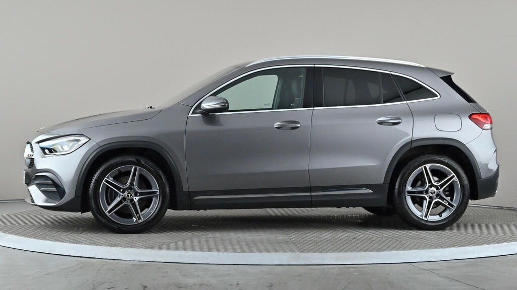 Mercedes-Benz GLA Class Gla 200 Amg Line Grey #3