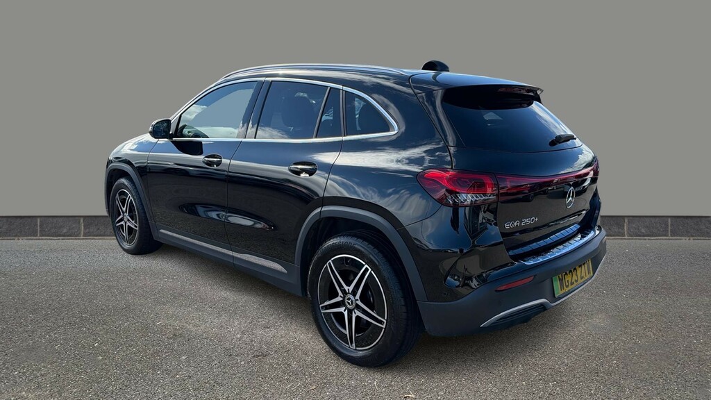 Mercedes-Benz EQA Eqa 250 140Kw Amg Line 70.5Kwh Black #4