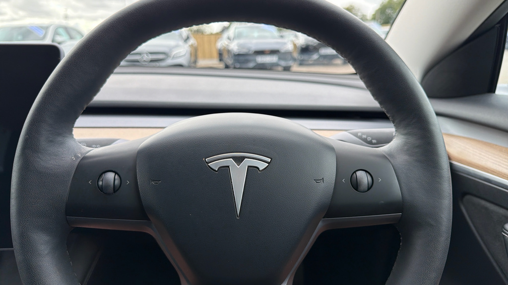 Tesla Model 3 Saloon Rwd 241 Bhp White #20
