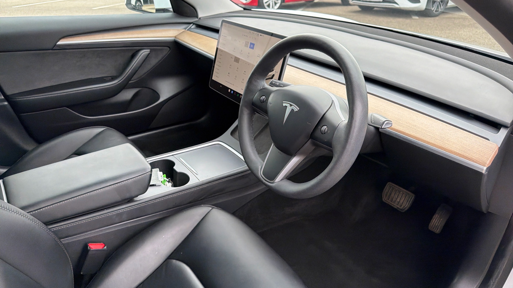 Tesla Model 3 Saloon Rwd 241 Bhp White #27
